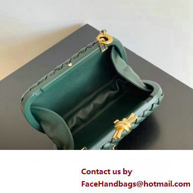 Bottega Veneta Knot With Chain Padded Intreccio leather minaudiere Bag Emerald green 2024