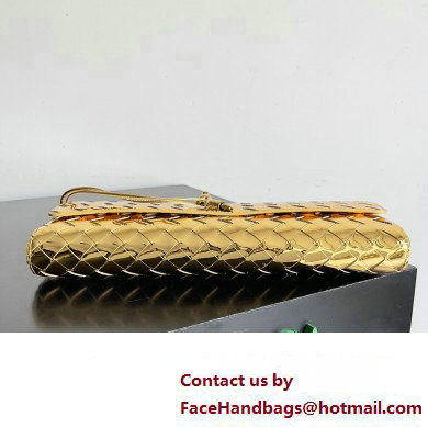 Bottega Veneta Long Clutch Andiamo With Handle Intrecciato leather bag Gold with metallic knot closure 2024