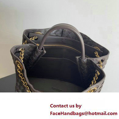 Bottega Veneta Medium Andiamo Intrecciato leather top handle Bag FONDANT With Chain 2024