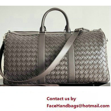 Bottega Veneta Medium Intrecciato Duffle Intrecciato leather Bag Fondant