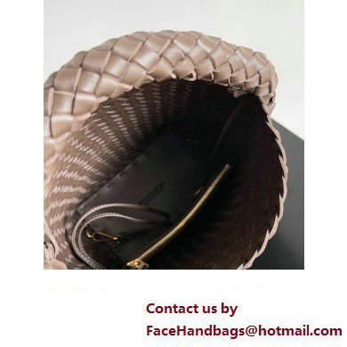 Bottega Veneta Small Cabat Bucket Small Intreccio leather bag FONDANT 2024