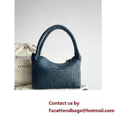 Bottega Veneta Tosca Small Intreccio leather Shoulder Bag Navy Blue/Gold 2024