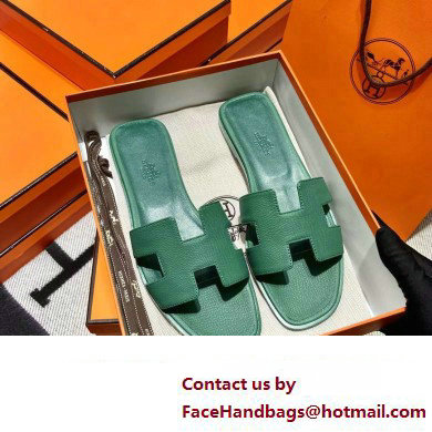 Hermes Oran Flat slippers in epsom leather vert lierre