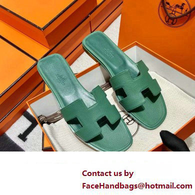 Hermes Oran Flat slippers in epsom leather vert lierre