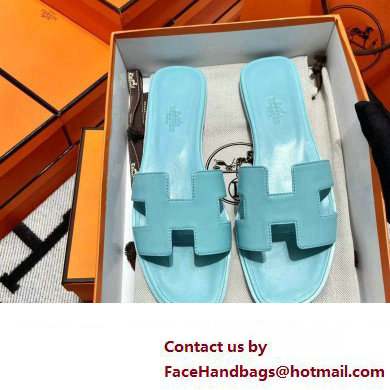 Hermes Oran Flat slippers in swift leather bleu cameo