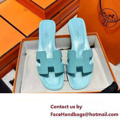 Hermes Oran Flat slippers in swift leather bleu cameo