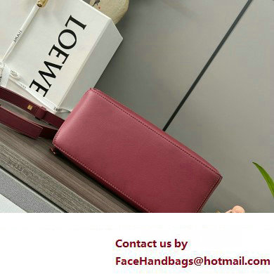 LOEWE Small Puzzle bag in in classic calfskin burgundy 2024