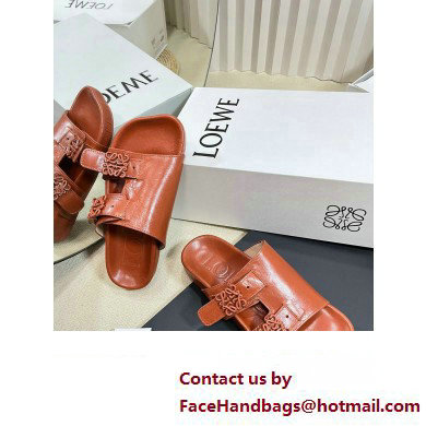 Loewe Ease Women/Men slides in goatskin Tan 2024