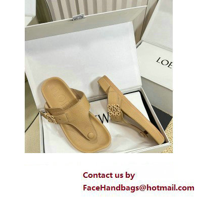 Loewe Ease toe post Women/Men sandals in goatskin Apricot 2024