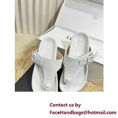 Loewe Ease toe post Women/Men sandals in goatskin White 2024