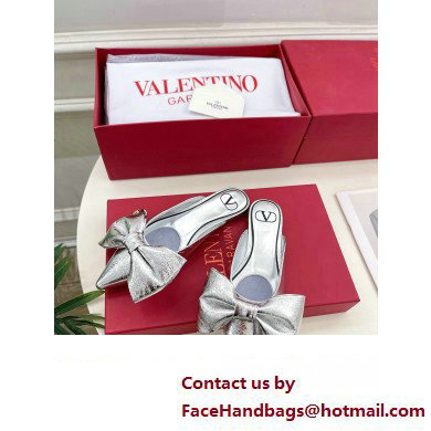 Valentino Un Chateau Bow Flat Mules Metallic Silver 2024