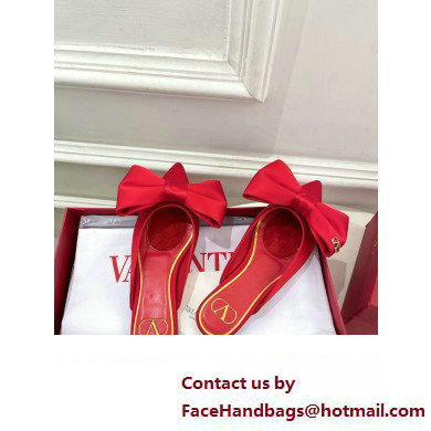 Valentino Un Chateau Bow Flat Mules Satin Red 2024