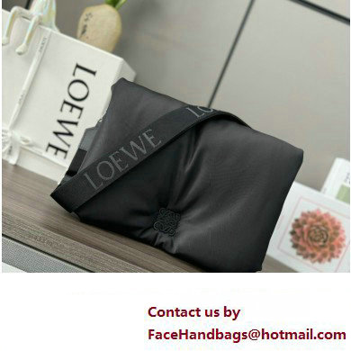 loewe Puffer Goya Messenger in nylon black 2024