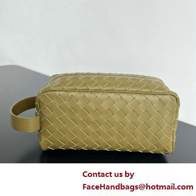 Bottega Veneta Intrecciato Travel Pouch mud 2025