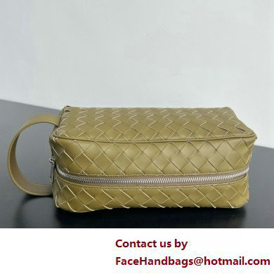 Bottega Veneta Intrecciato Travel Pouch mud 2025