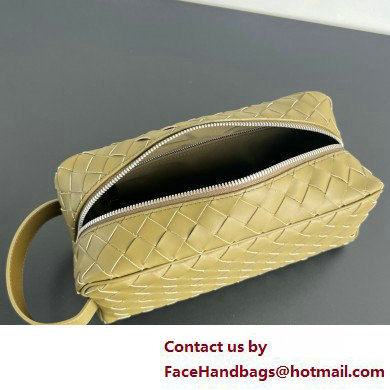 Bottega Veneta Intrecciato Travel Pouch mud 2025