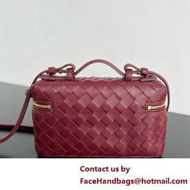 Bottega Veneta Intrecciato leather BANG BANG vanity case CHERRY 2025