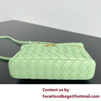 Bottega Veneta Intrecciato leather BANG BANG vanity case FRESH MINT 2025