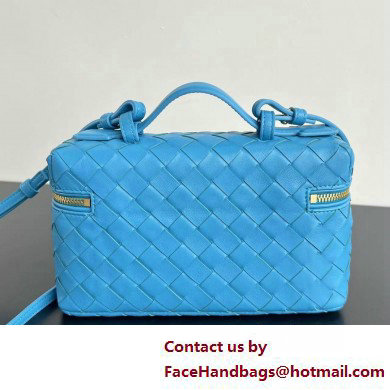 Bottega Veneta Intrecciato leather BANG BANG vanity case LAKE BLUE 2025