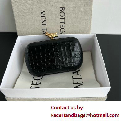 Bottega Veneta crocodile pattern Knot Minaudiere clutch Bag black 2025