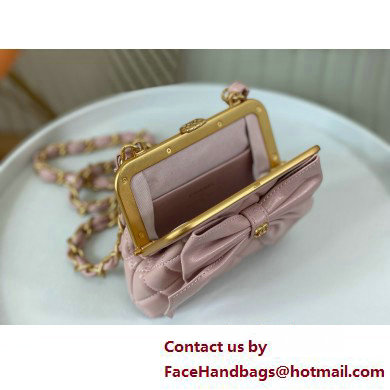 Chanel Clutch with Chain AP4028 pink 2025