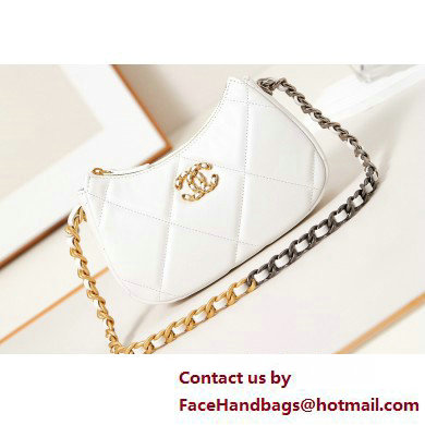 Chanel Shiny Lambskin CHANEL 19 Clutch with Chain Bag AP3763 White 2025