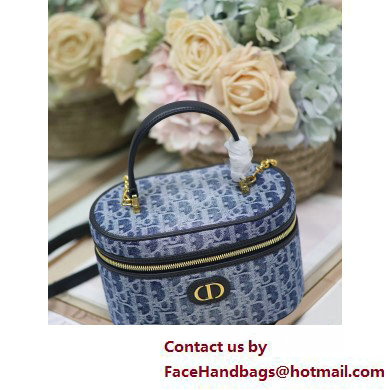 DIOR 30 MONTAIGNE SMALL VANITY CASE IN Blue Denim Oblique Jacquard 2025