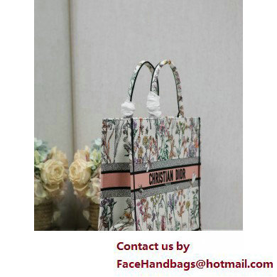 Dior LARGE Book Tote Bag in white Multicolor Dior Herbarium Embroidery 2025