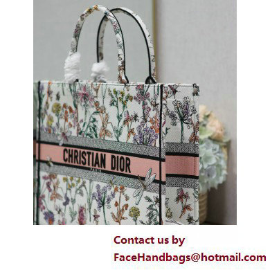 Dior LARGE Book Tote Bag in white Multicolor Dior Herbarium Embroidery 2025