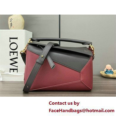 LOEWE Small Puzzle bag in classic calfskin Chocolate/Burgundy 2025