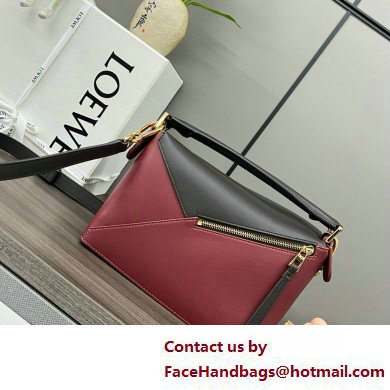 LOEWE Small Puzzle bag in classic calfskin Chocolate/Burgundy 2025