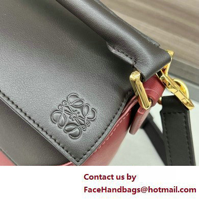 LOEWE Small Puzzle bag in classic calfskin Chocolate/Burgundy 2025