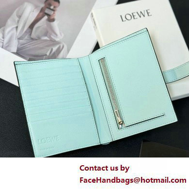 Loewe Medium vertical wallet in soft grained calfskin Creamy