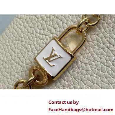 Louis Vuitton Lovelock chain Taurillon leather Capucines MM Bag Creamy 2025