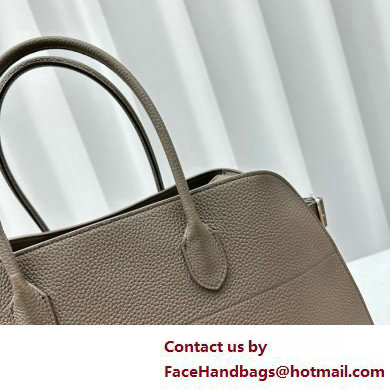 THE ROW MARGAUX 17 BAG IN GRAINED LEATHER ETOUPE 2025