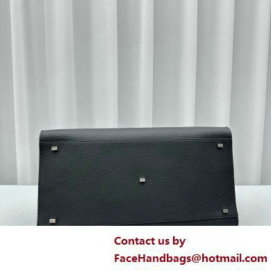 THE ROW MARGAUX 17 BAG IN GRAINED LEATHER black 2025