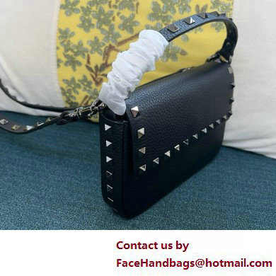 VALENTINO ROCKSTUD GRAINY CALFSKIN POUCH SO BLACK 2025 - Click Image to Close