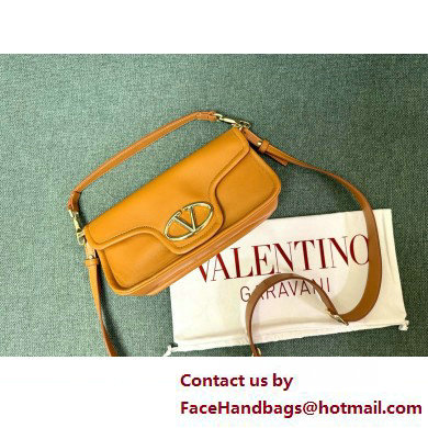 VALENTINO VLOGO 1960 NAPPA LEATHER SHOULDER BAG TAN 2025