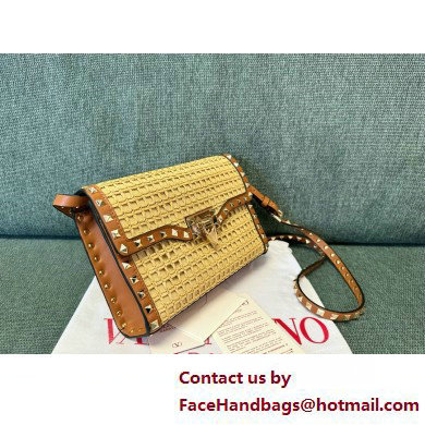 Valentino SMALL ROCKSTUD SHOULDER BAG IN WOVEN RAFFIANATURAL/ALMOND 2025