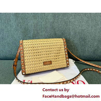 Valentino SMALL ROCKSTUD SHOULDER BAG IN WOVEN RAFFIANATURAL/ALMOND 2025