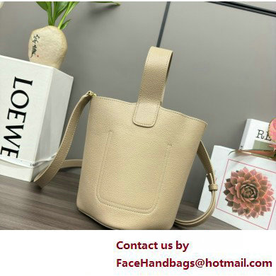 loewe mini Pebble Bucket bag in soft grained calfskin sand 2025