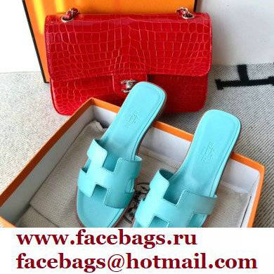 Hermes Oran Flat Sandals in Swift Box Calfskin 23