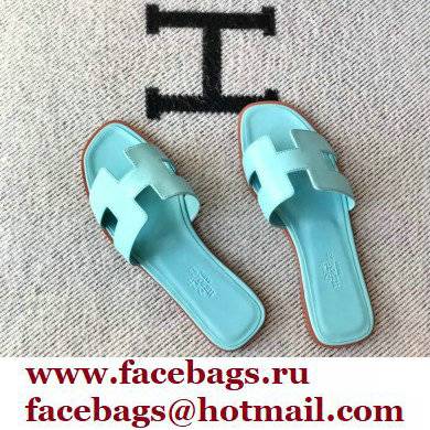 Hermes Oran Flat Sandals in Swift Box Calfskin 23