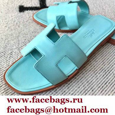 Hermes Oran Flat Sandals in Swift Box Calfskin 23