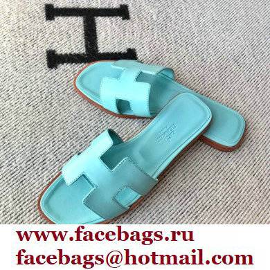 Hermes Oran Flat Sandals in Swift Box Calfskin 23