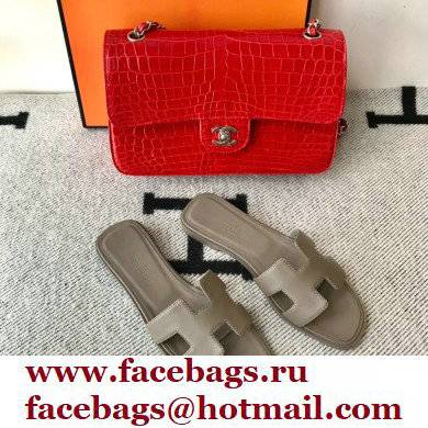 Hermes Oran Flat Sandals in Swift Box Calfskin 36