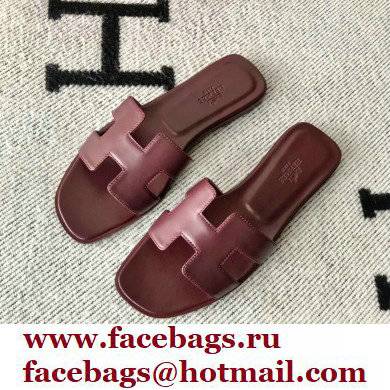 Hermes Oran Flat Sandals in Swift Box Calfskin 43