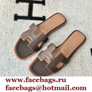 Hermes Oran Flat Sandals in Swift Box Calfskin 44