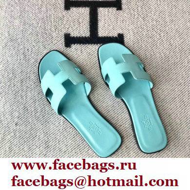 Hermes Oran Flat Sandals in Swift Box Calfskin 45