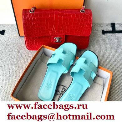 Hermes Oran Flat Sandals in Swift Box Calfskin 45